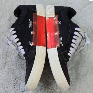 Off-White Style Black Low-Top Sneakers with Red Accent Authentic